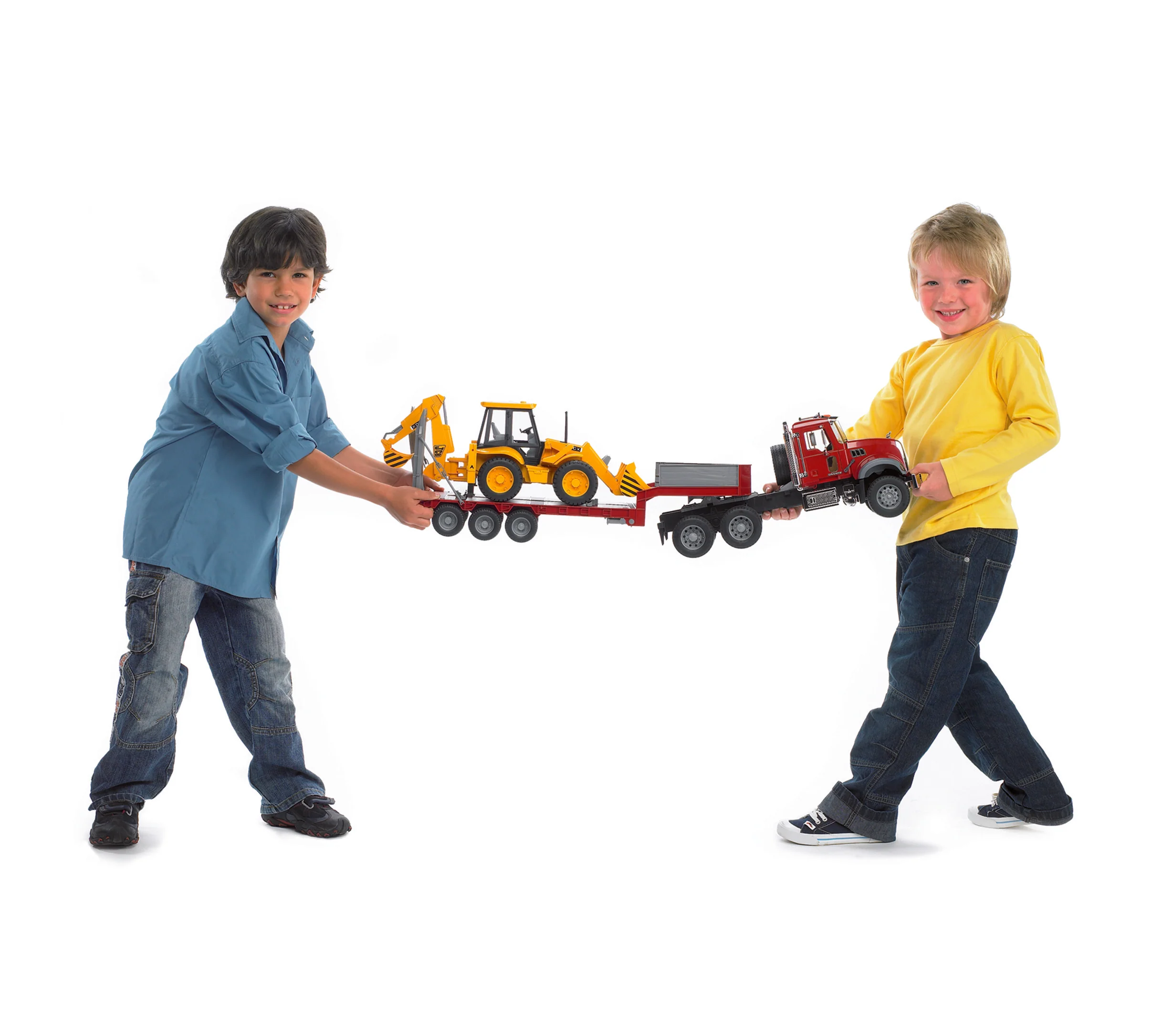 Bruder 02813 Mack Granite Truck with Low Loader and JCB 4CX Backhoe Loader 40.12.9 - Image 4